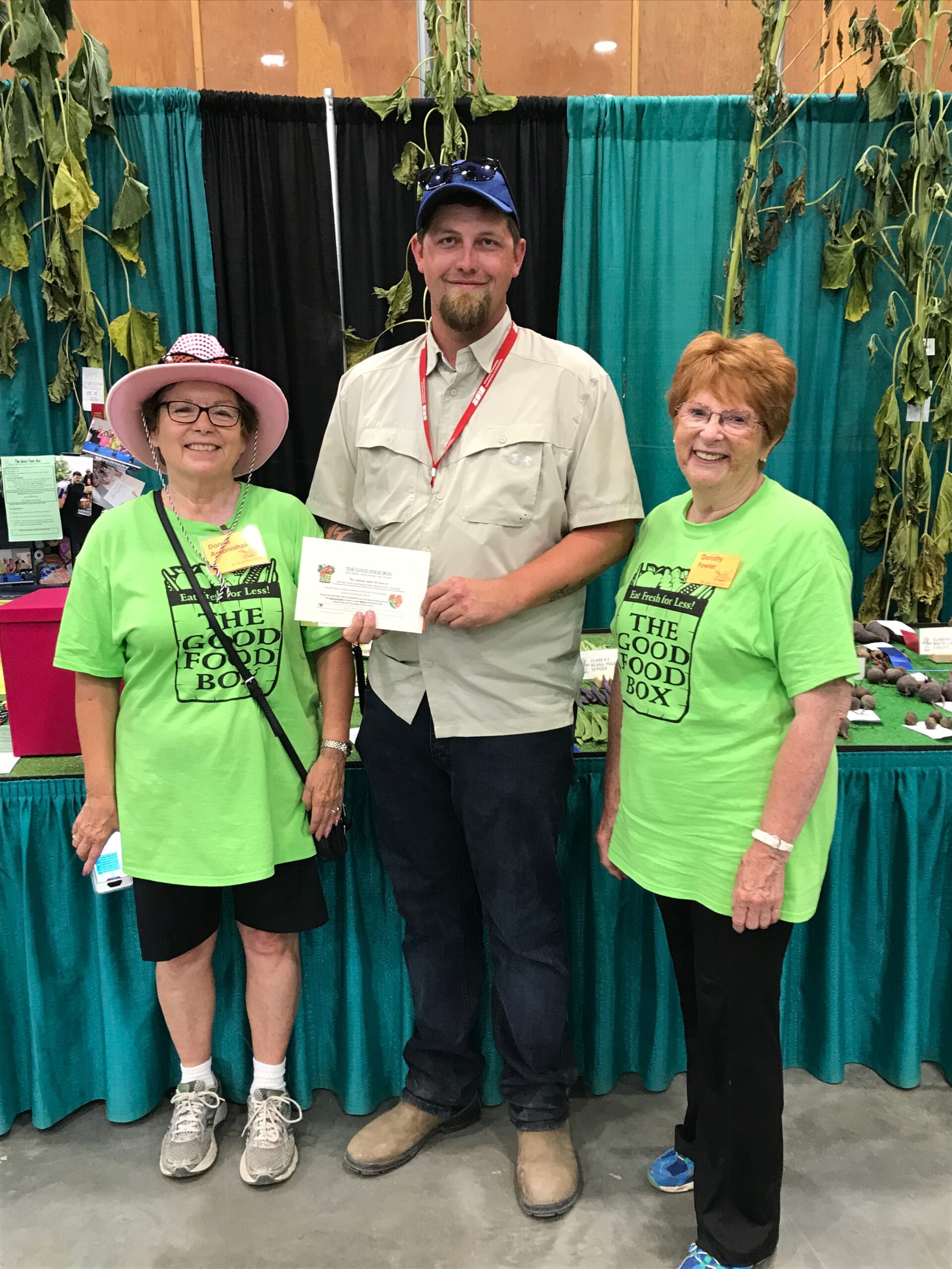 GFB awards gift certificates at IPE